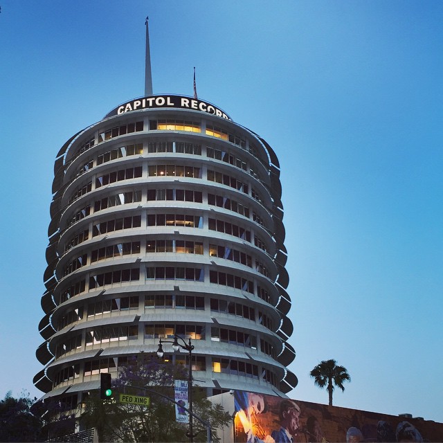 #CapitolRecords – I just love this building!