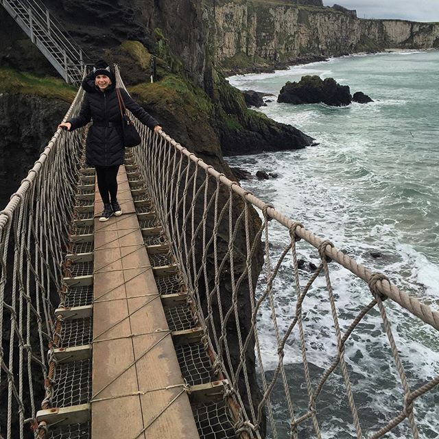 On the bridge!! #carrickarederopebridge  #beautiful  #northernireland #vacation #ballintoy