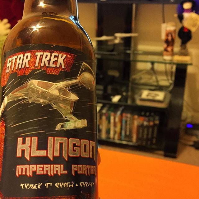 nuqDaq ‘oH tach’e’ 🤓️ my #startrek #Klingon beer! @rebel_and_reese tlhIngan maH #federationforbeer #klingonimperialporter #shmaltzbrewing