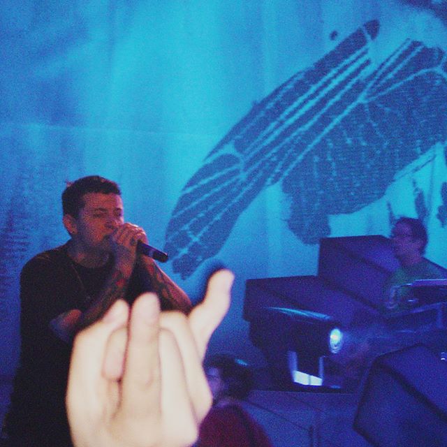 Today I would have been so excited to see #LinkinPark in concert, instead I'm going to a Chester memorial here in #SanAntonio. So I'm just gonna post my pics from one of the @linkinpark concerts in SA ️ #sorrynotsorry #texas #ripchester #lpfamily #lponefamily #linkinlove  #wearetogether #lpu #wearelpu @chesterbe @m_shinoda