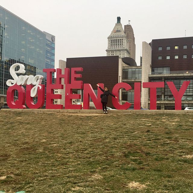 #Cincinnati #Ohio #happyholidays #singthequeencity #travel